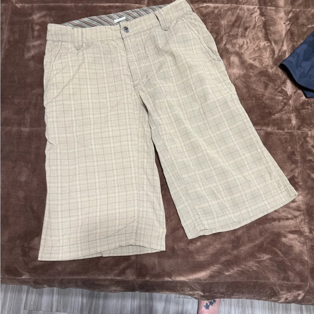 lululemon athletica Beige Flat Front Men Shorts